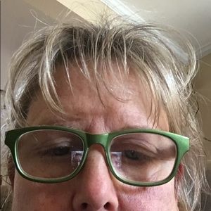 Meet your Posher, Cheryl